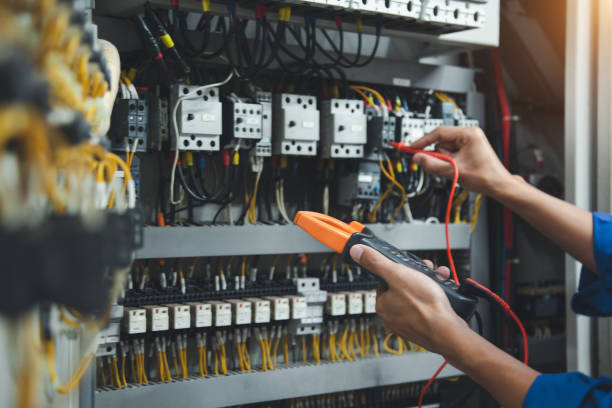 Best Emergency Electrical Repair  in Safety Harbor, FL